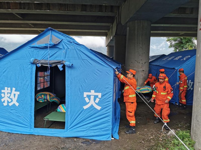广州帐篷：夏日户外活动的轻盈伙伴